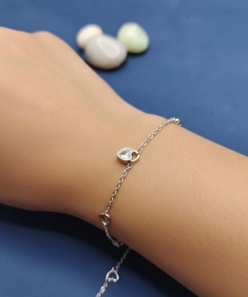 Heart charm bracelet