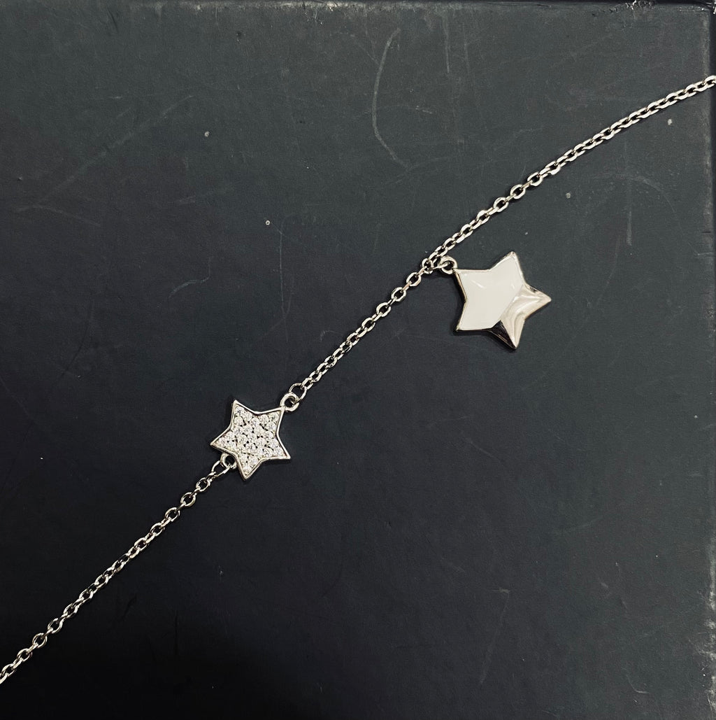 Star charm bracelet