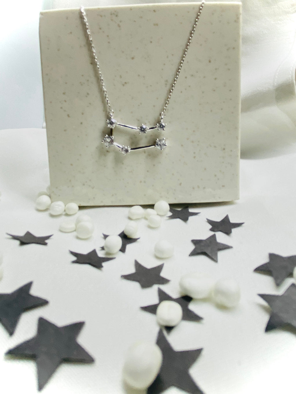 Gemini pendant chain