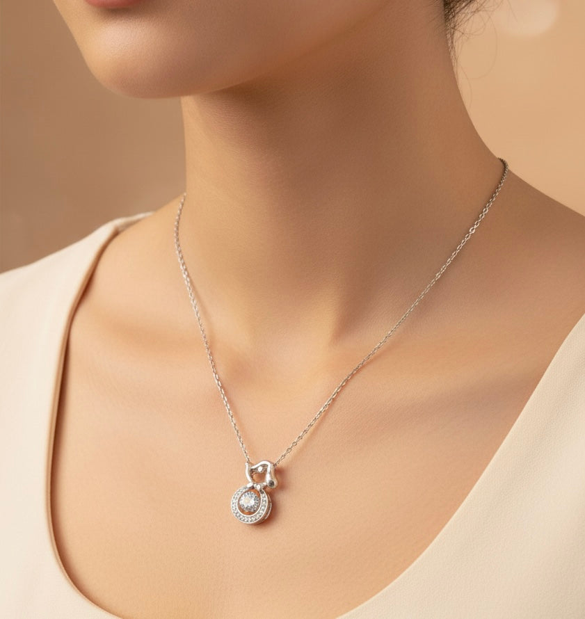 Movable zirconia pendant chain